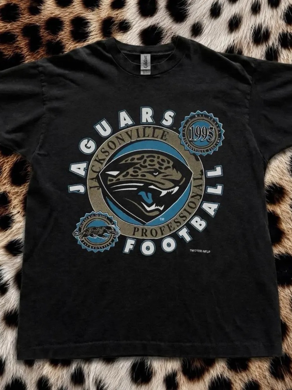Gildan Black Jacksonville Jaguars 1995 Logo Tee with Teal Accents